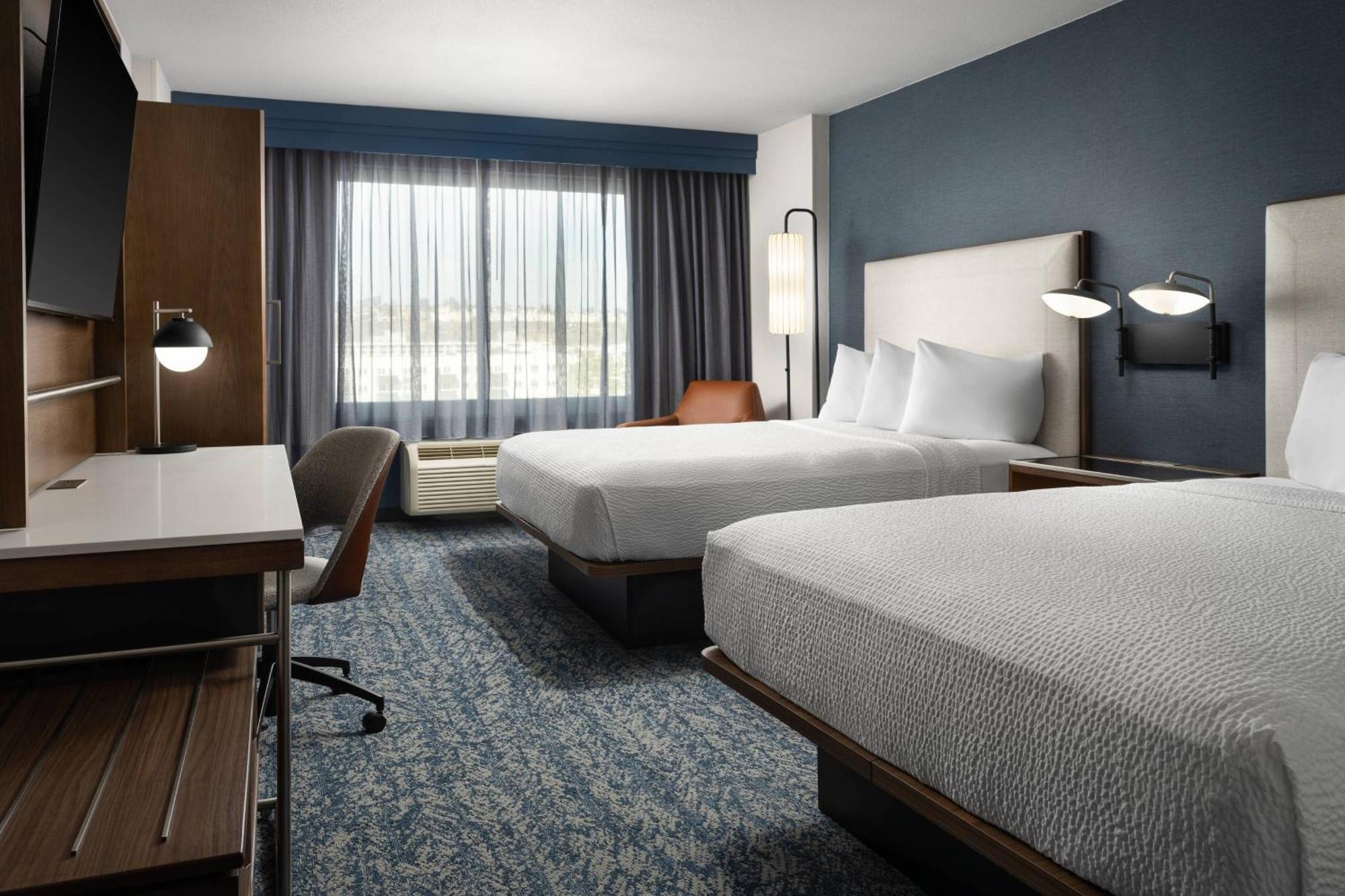 Courtyard By Marriott San Diego Mission Valley/Hotel Circle Extérieur photo