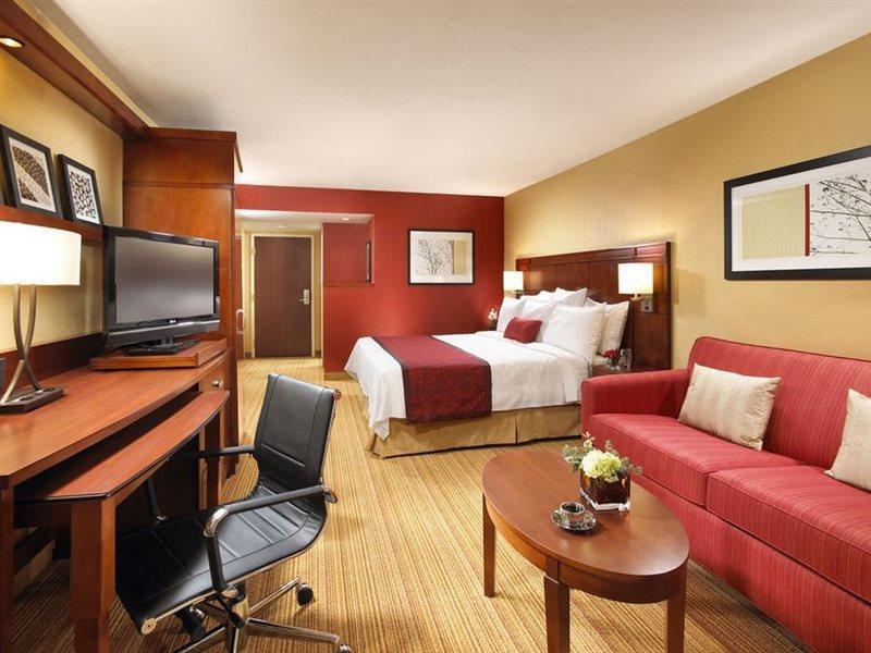 Courtyard By Marriott San Diego Mission Valley/Hotel Circle Extérieur photo